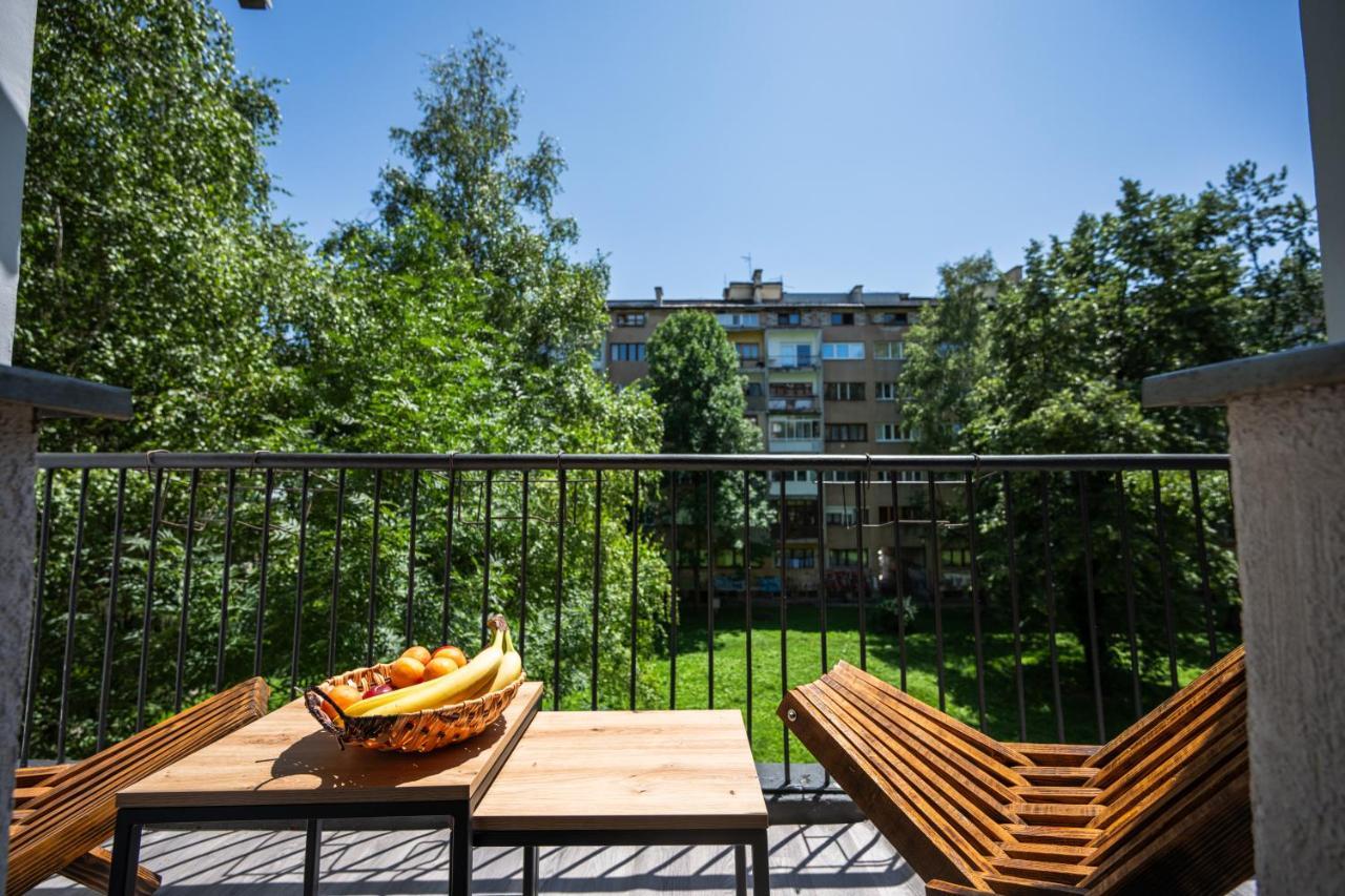 Cozy One-Bedroom Apartment Near City Center サラエヴォ エクステリア 写真