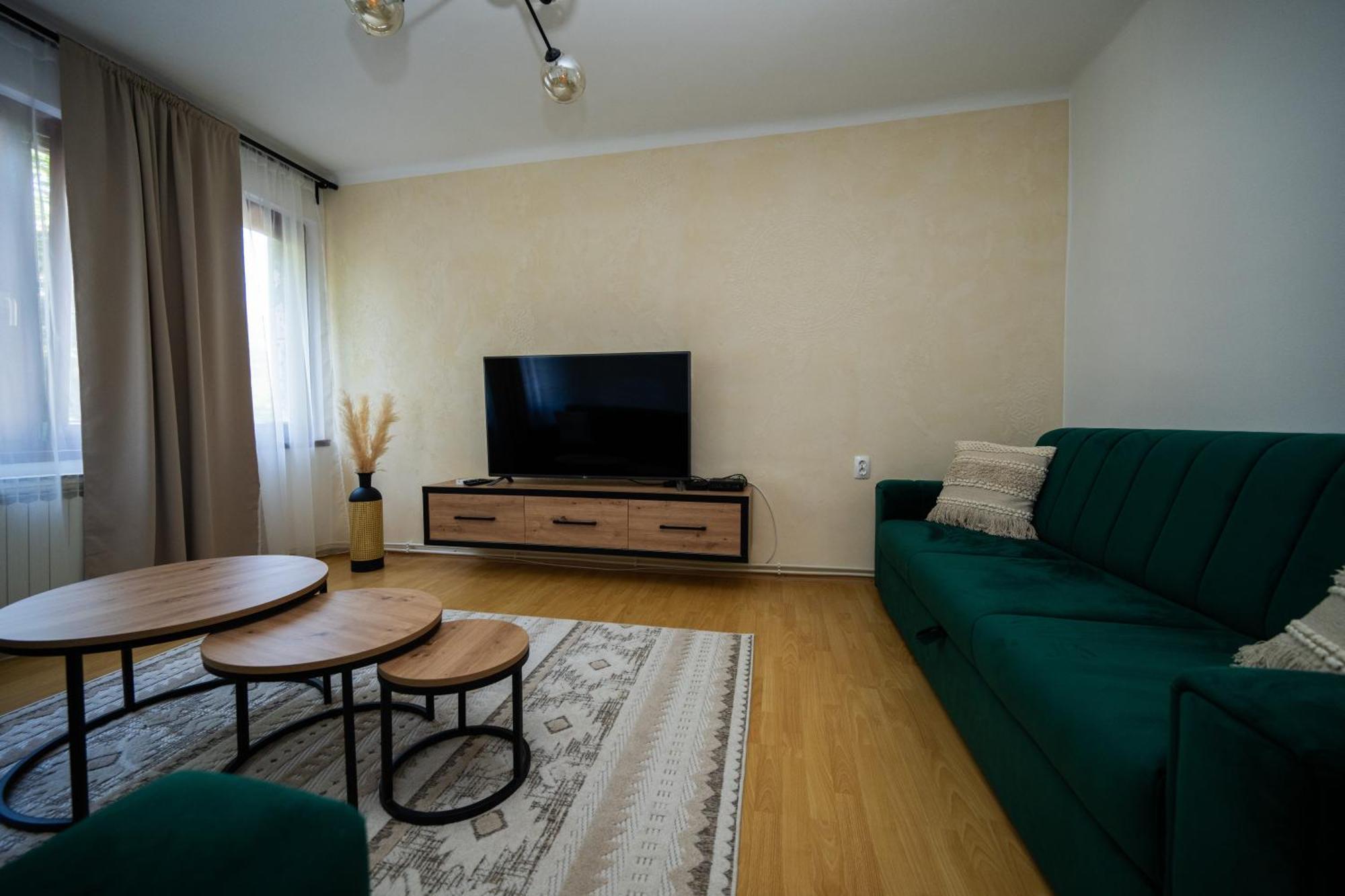 Cozy One-Bedroom Apartment Near City Center サラエヴォ エクステリア 写真